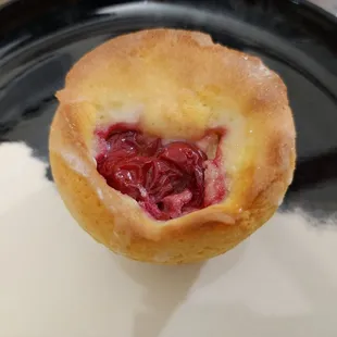Mini butter cake cherry cream cheese