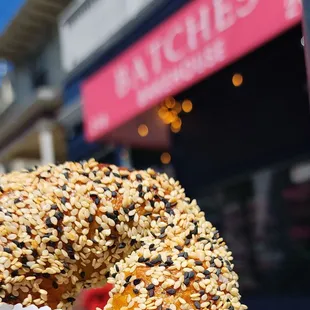 Sesame bagel