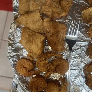 5 Piece Fish and 5 Jumbo Shrimp Combo Dinner Delicious but skimpy--same number of pieces  at 1/2 the size, at an increased price!