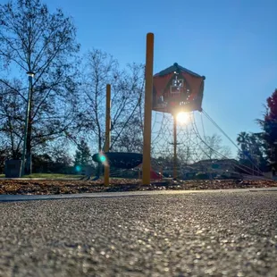 Play structure