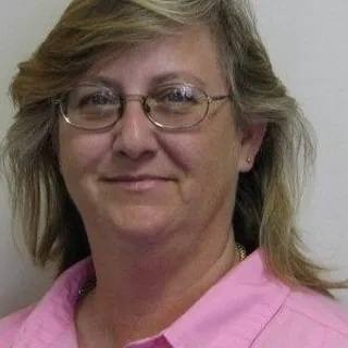 Eva R.