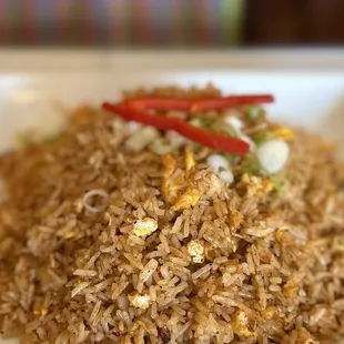 Bye char sach kdam ( crab fried rice) delicious!!