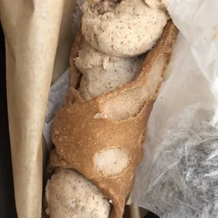 Vegan Cannoli
