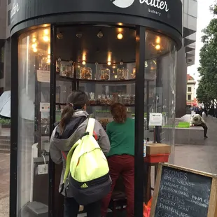 The little shop on the corner of California &amp; Kearny