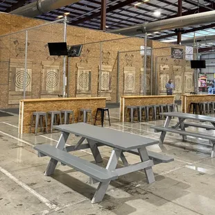 Axe throwing area
