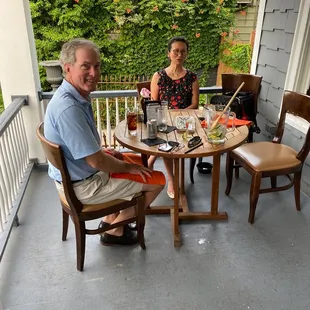 ramen and noodles, outside