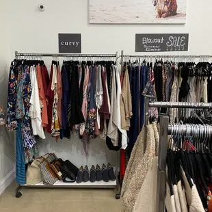 Lots of clothing selections, including &quot;curvy&quot; -and sale! :)