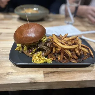 Pulled Pork Burger.
