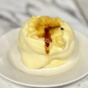 Crème Brûlée Soufflé Pancake