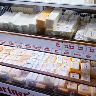 Cheese&apos;s to purchase.