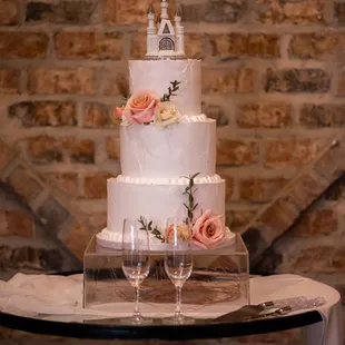 a three tiered wedding cake