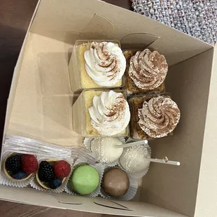 Sample box with tarts we thought we ordered