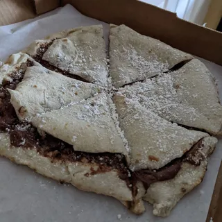 Nutella Pizza
