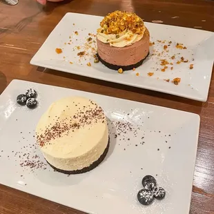 Passion Fruit Cheesecake and Chocolate Cheesecake