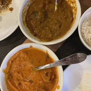Butter Chicken on bottom and Kadai Chicken on the top