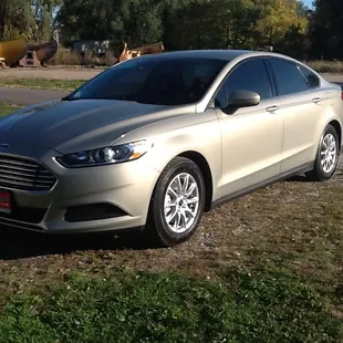 Susan's silver bullet, her 2015 tetronic silver, Ford Fusion!