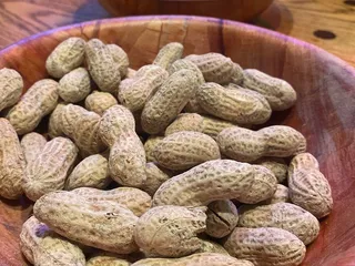 Commander Restaurant & Bar