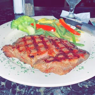 Ribeye with vegetables