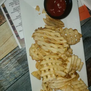 Waffle fries