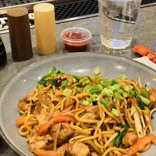 Chicken fried noodle