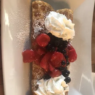 queen's berries and cream crepe