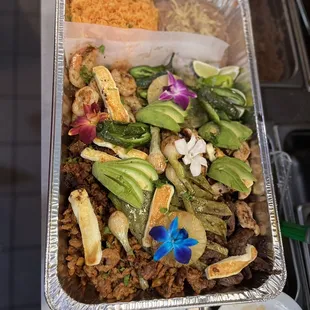 Tray of molcajete