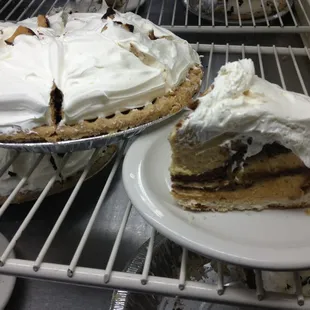 Mama Jo&apos;s buckeye pie!