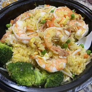 DELICIOUS shrimp Happy Farm Fried Rice!