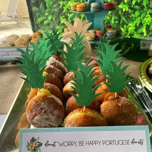 For bridal shower for Hawaiian theme!