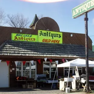Bay Lake Antiques