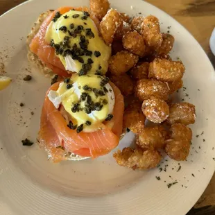 Eggs Benedict