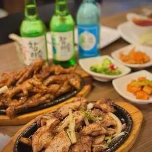 Pork Belly BBQ
Spicy Chicken Feet
Soju