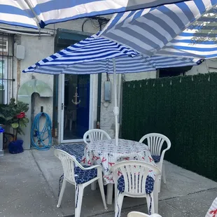 Outdoor yard is a gen