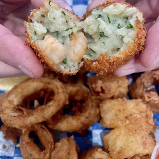 8 Shrimp Rice Balls with Sriracha Aioli