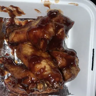 fried chicken wings, chicken, poultry, chicken wings and fried chicken, bbq wings, food, chicken wings, bbq chicken, fried chicken
