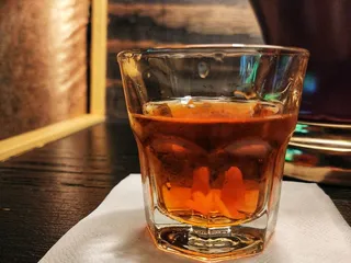 Stella's: A Cocktail Dive