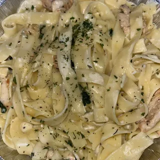 Chicken Fettuccine Alfredo