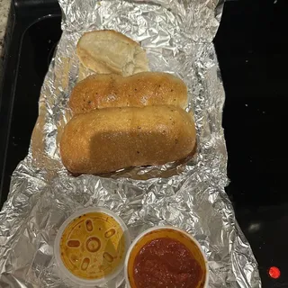 Garlic Rolls with Marinara Sauce