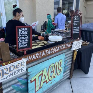 Really loved her taco cart display