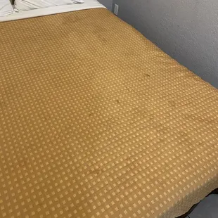 Disgusting! No way I would touch that!