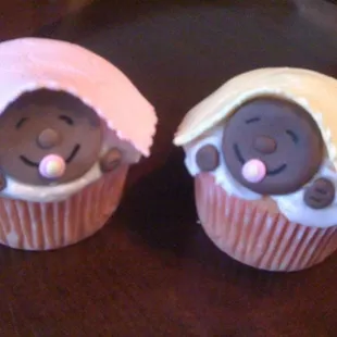 3rd style of matching cupcakes. strawberry cake with buttercream frosting