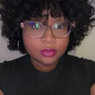 Toni S.