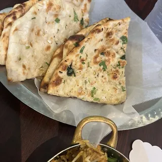 125. Garlic Naan