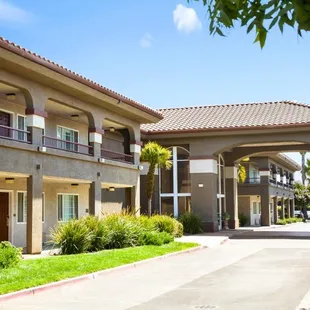 Baymont Inn &amp; Suites Modesto