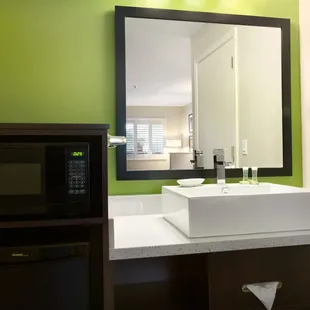 Modern Vanity Sink Area