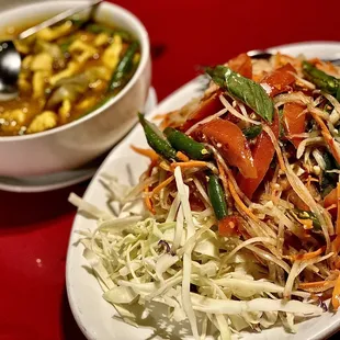Samlaw Machou Kroeng &amp; Papaya Salad