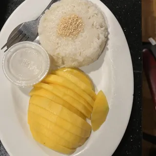 Sweet Sticky Rice with Mango
