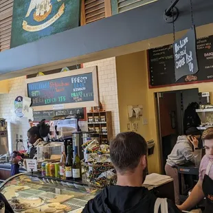 Two lines: on the left, closest to the door, is the walk-in order line and in the right, is the ordered online line