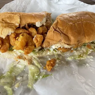 Shrimp poboy