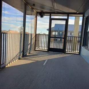 Screen porch